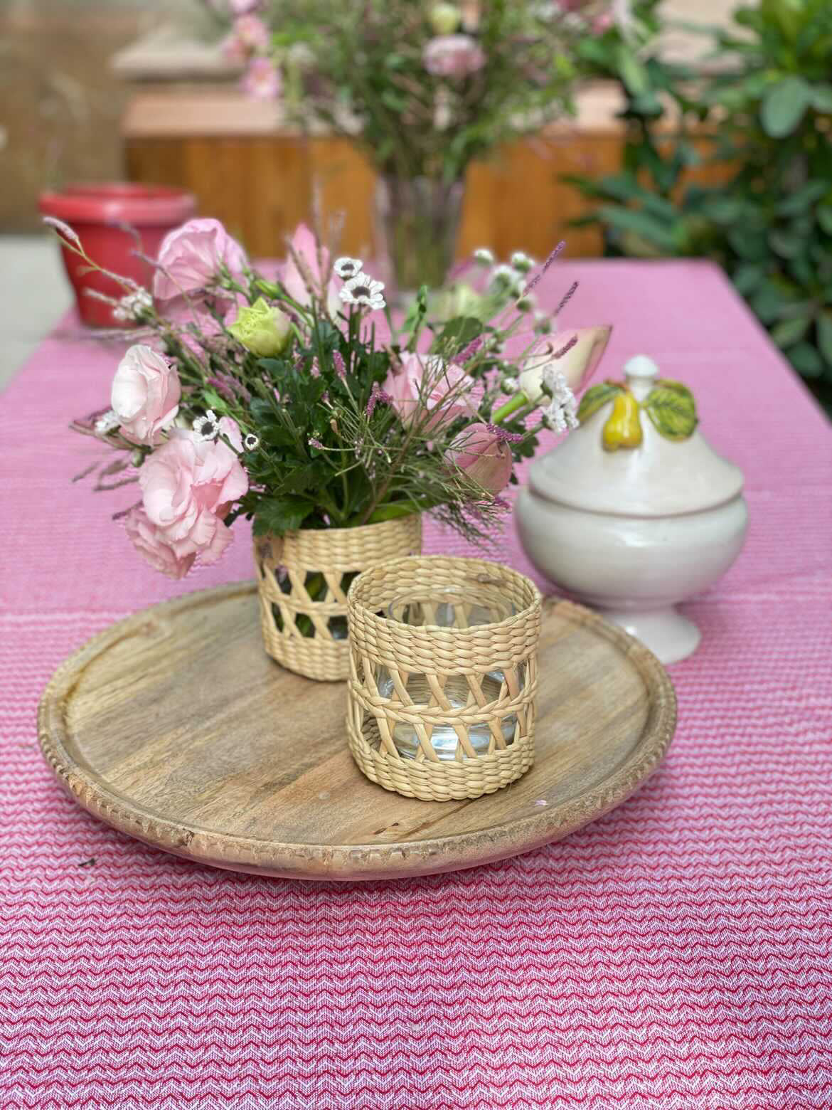 Kauna grass Vase holder  from Manipur