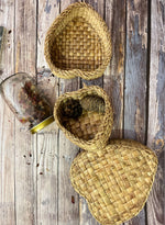 Load image into Gallery viewer, Handcrafted Heart shaped nesting baskets (set of 3)
